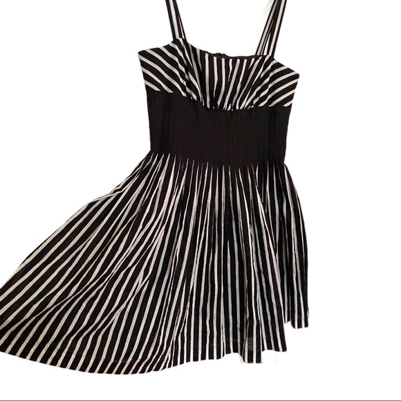 WHBM White House Black Market Striped Summer Dress - Picture 5 of 5